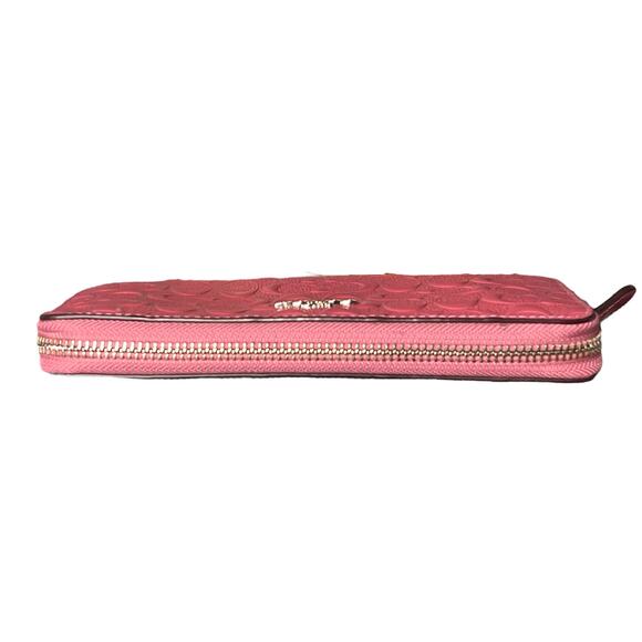 Coach Pink Accordion Zip Wallet In Signature Leather - Picture 3 of 12